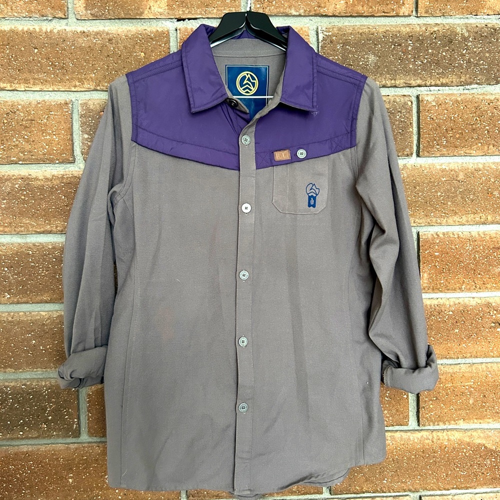 Like New: Women’s Trew Gear BC Button Up Shirt in Purple / Grey | Size M